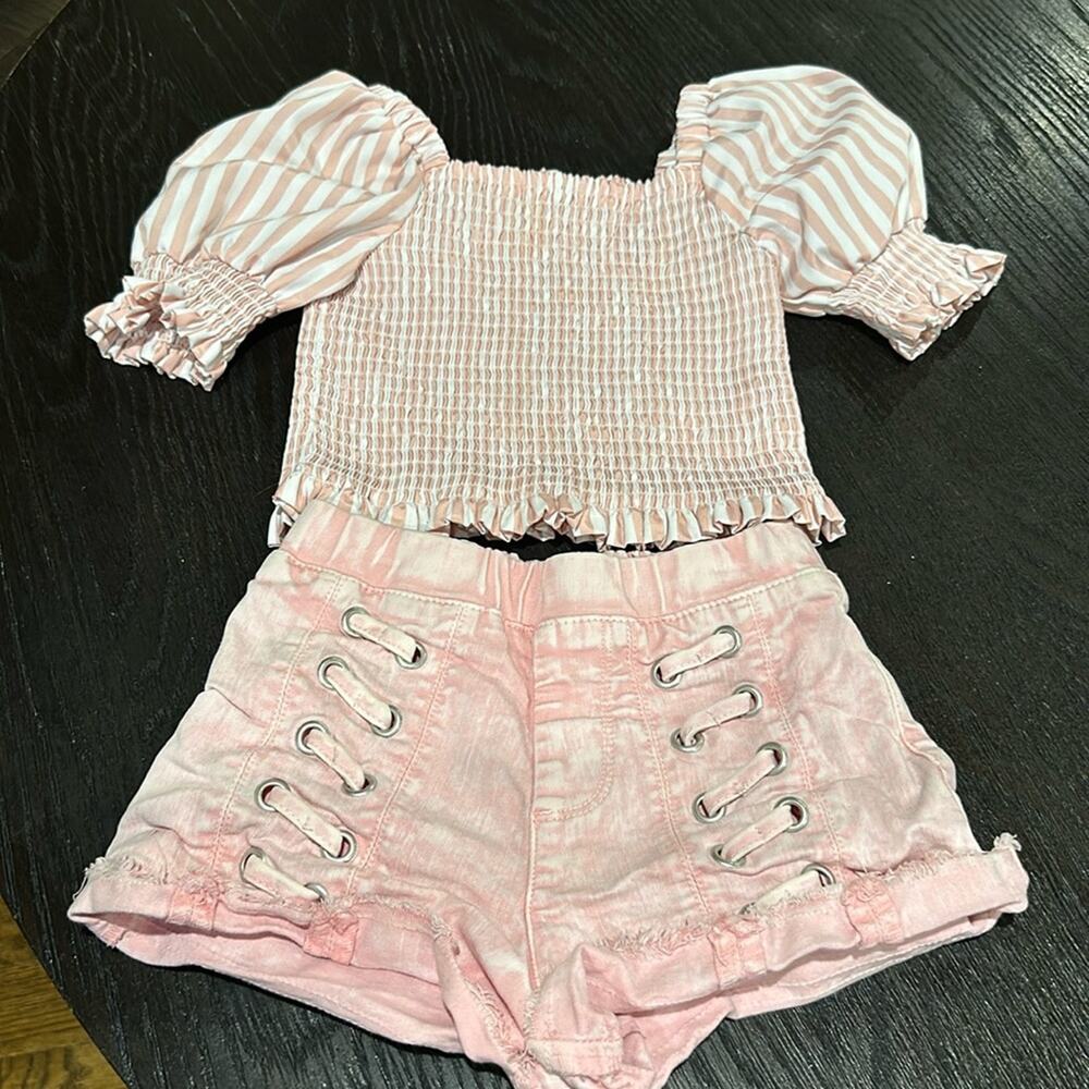 Habitual kid Short Puff Sleeve Smocked Stripe Top& Lace Up Front Denim Short 5/6